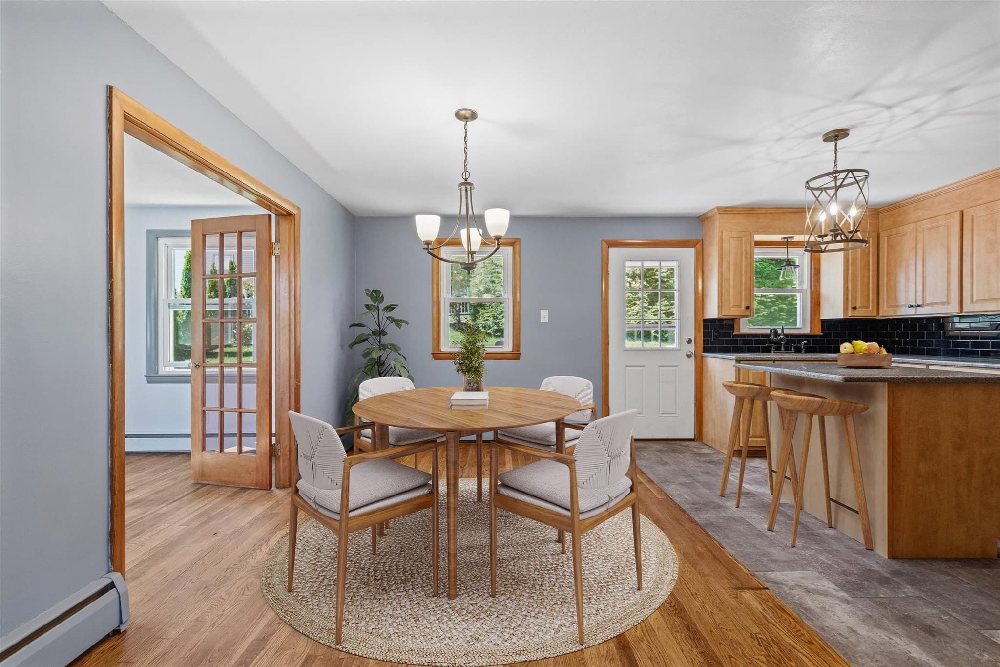 Single Family Residence at 34 Evelyn St, Worcester MA 01607, Worcester, photo 17 of 41