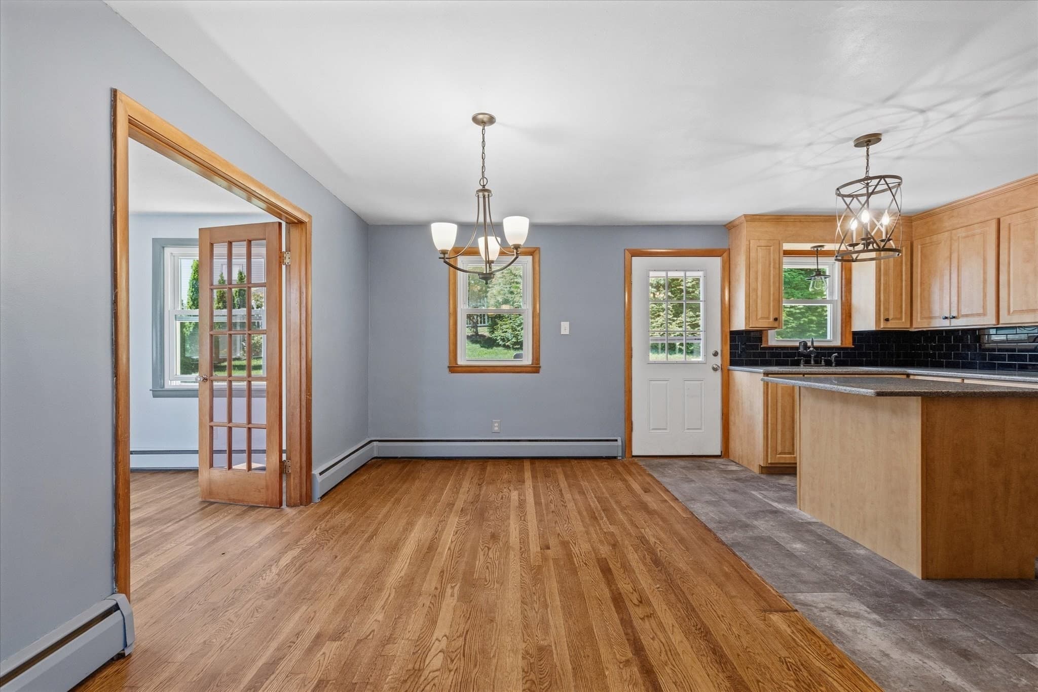 Single Family Residence at 34 Evelyn St, Worcester MA 01607, Worcester, photo 16 of 41