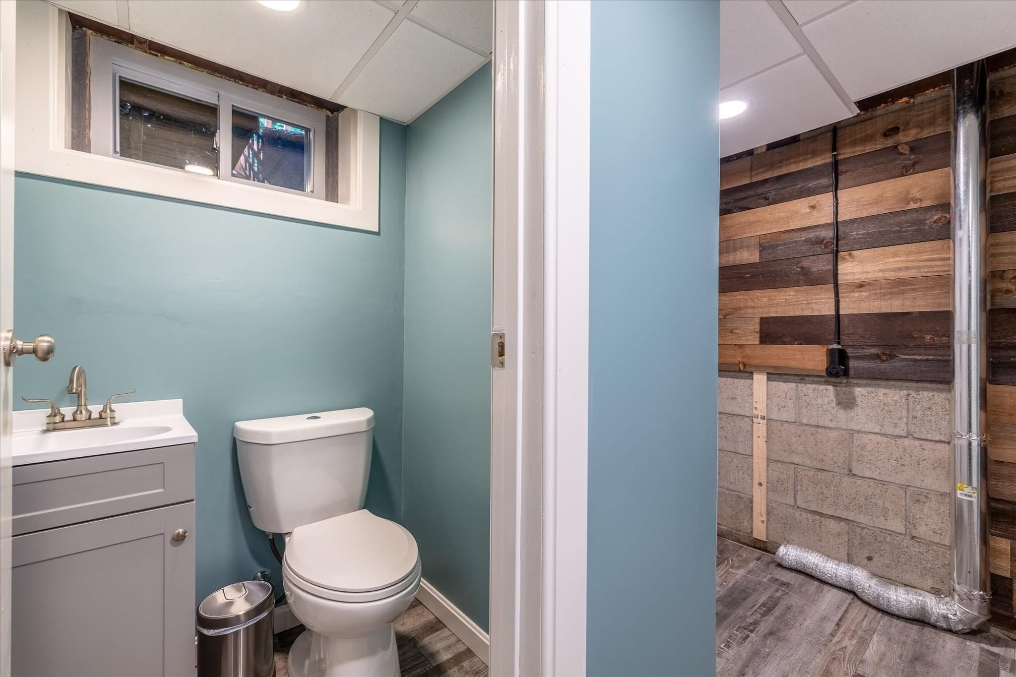 Single Family Residence at 34 Evelyn St, Worcester MA 01607, Worcester, photo 39 of 41