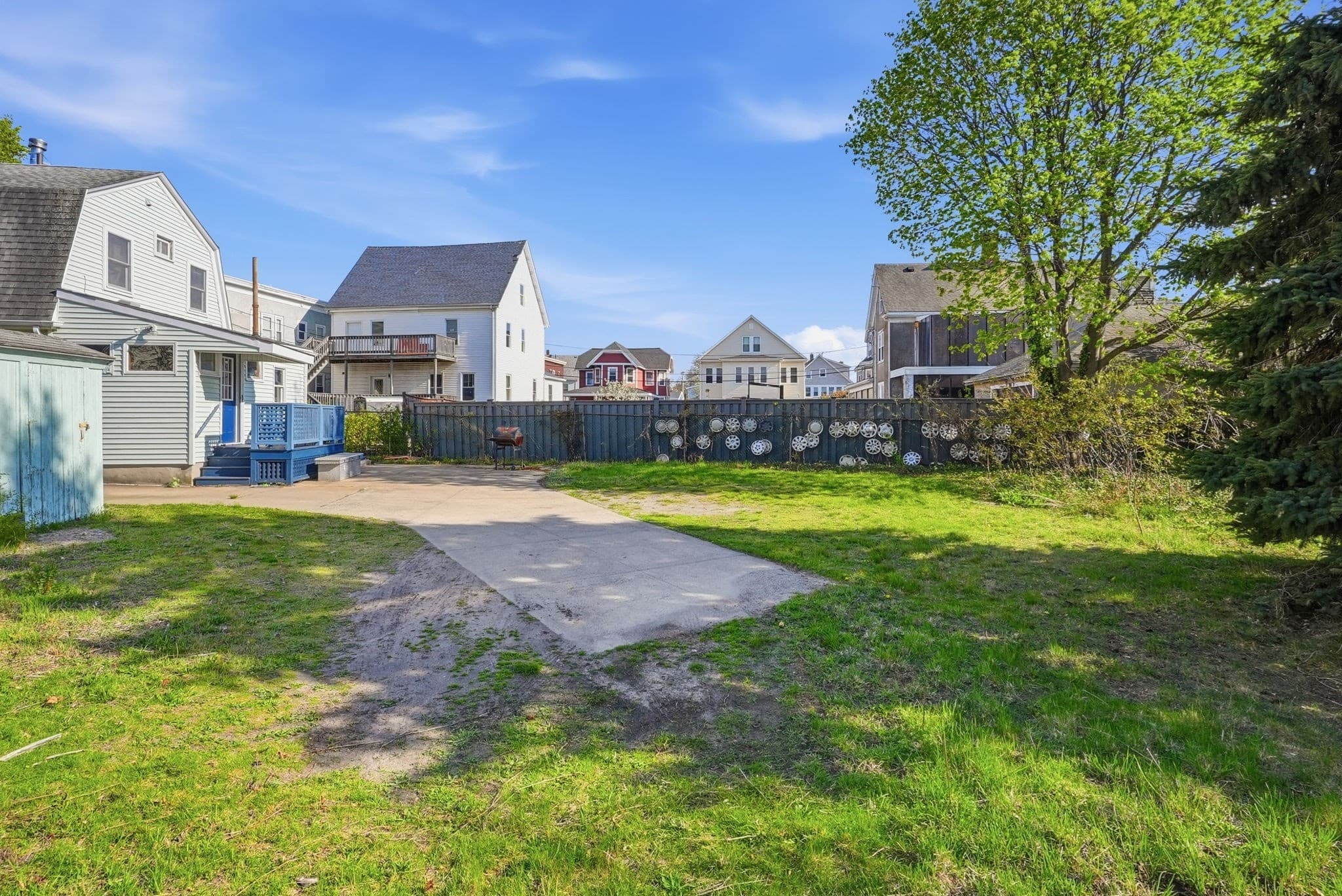 Residential at 93 1/2 Winthrop Shore Drive, Winthrop MA 02152, Winthrop, photo 7 of 18