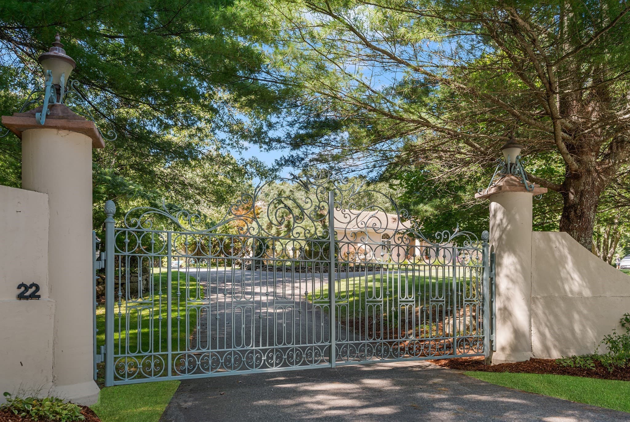 22 Brook View Dr, Scituate RI 02831