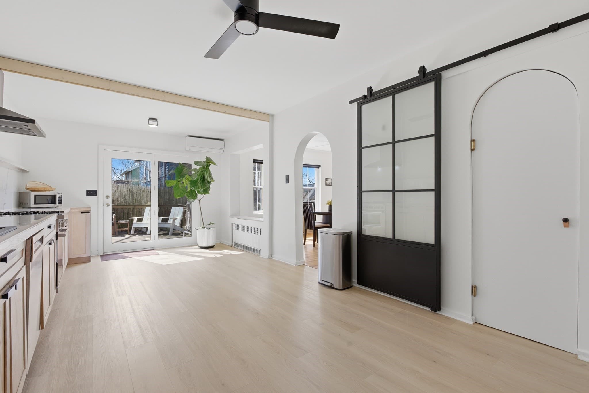 Condominium at 11 Sherwood St # 1, Boston MA 02131, Boston, photo 4 of 24