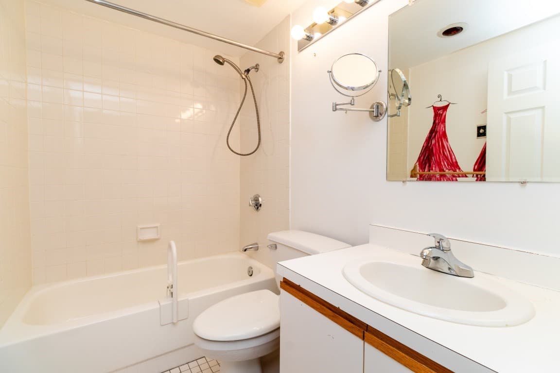 Condominium at 100 Boatswains Way # 308, Chelsea MA 02150, Chelsea, photo 28 of 34