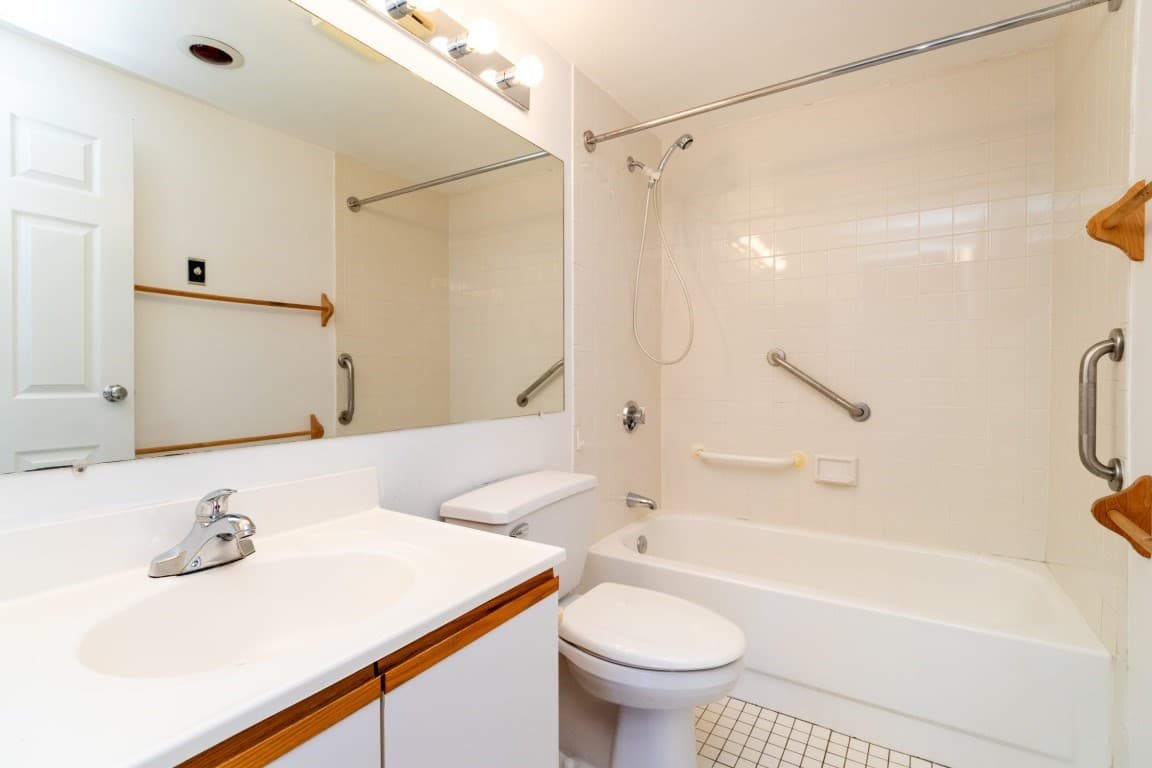 Condominium at 100 Boatswains Way # 308, Chelsea MA 02150, Chelsea, photo 29 of 34