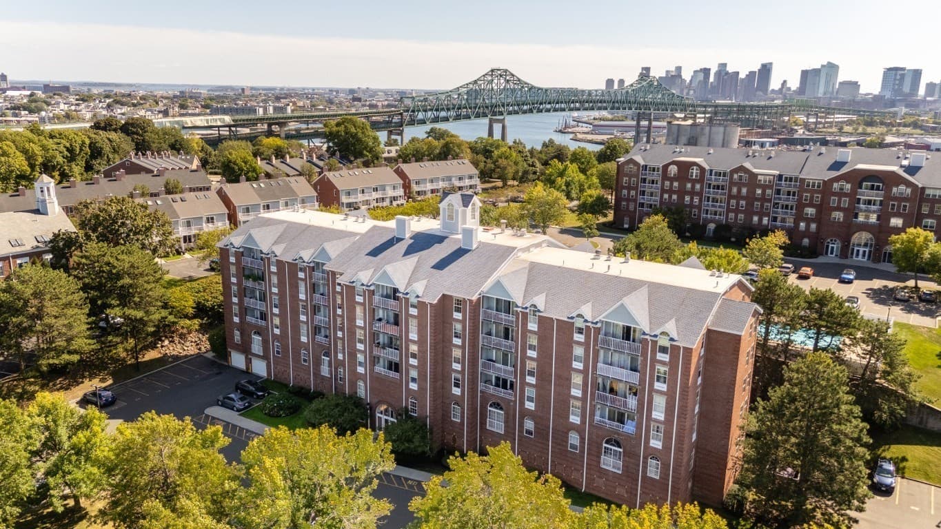 Condominium at 100 Boatswains Way # 308, Chelsea MA 02150, Chelsea, photo 4 of 34