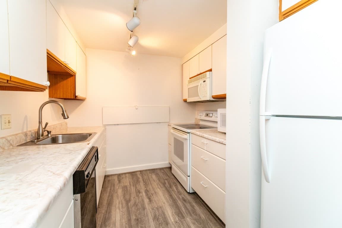 Condominium at 100 Boatswains Way # 308, Chelsea MA 02150, Chelsea, photo 21 of 34