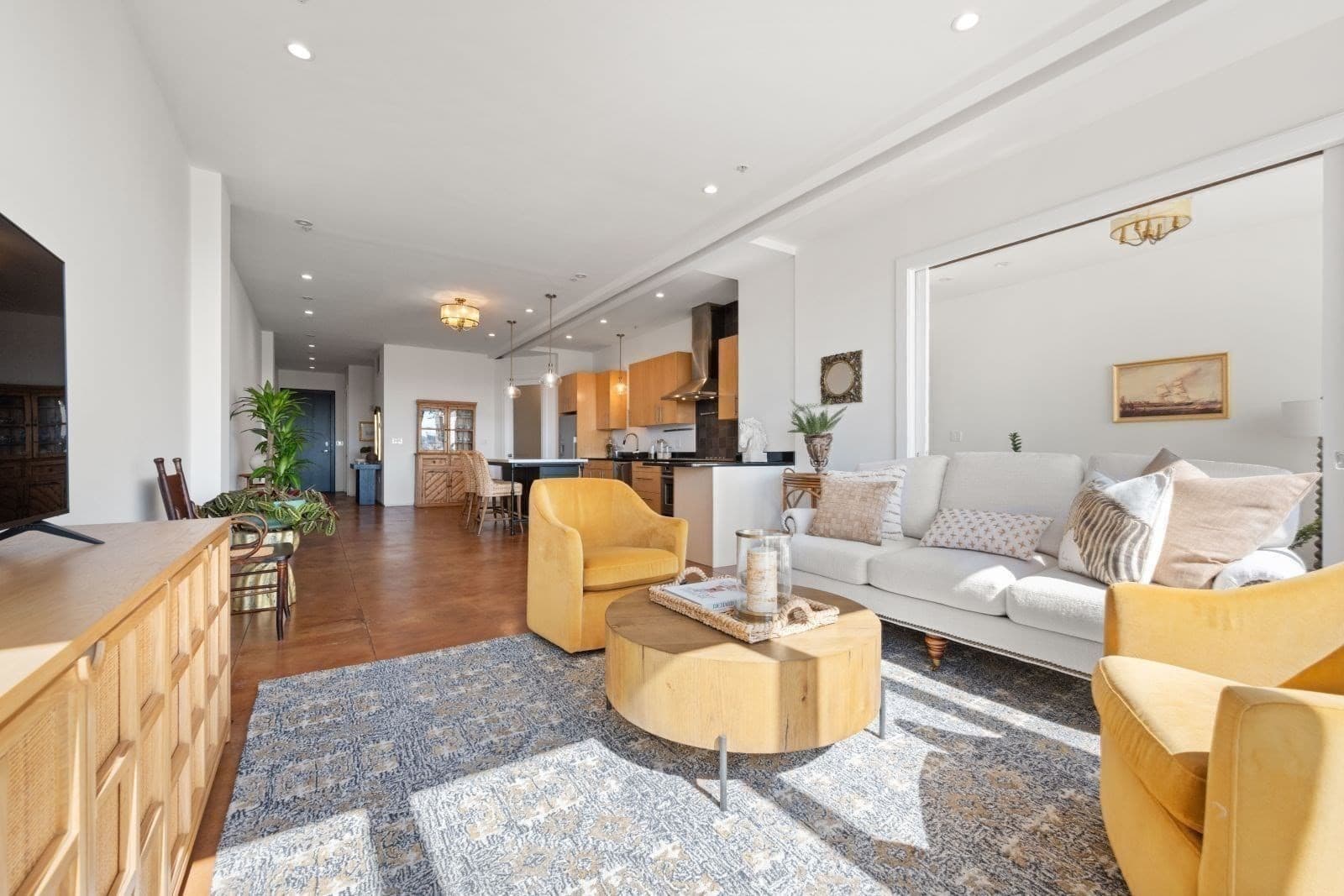 Condominium at 36 A St # D, Boston MA 02127, photo 7 of 25