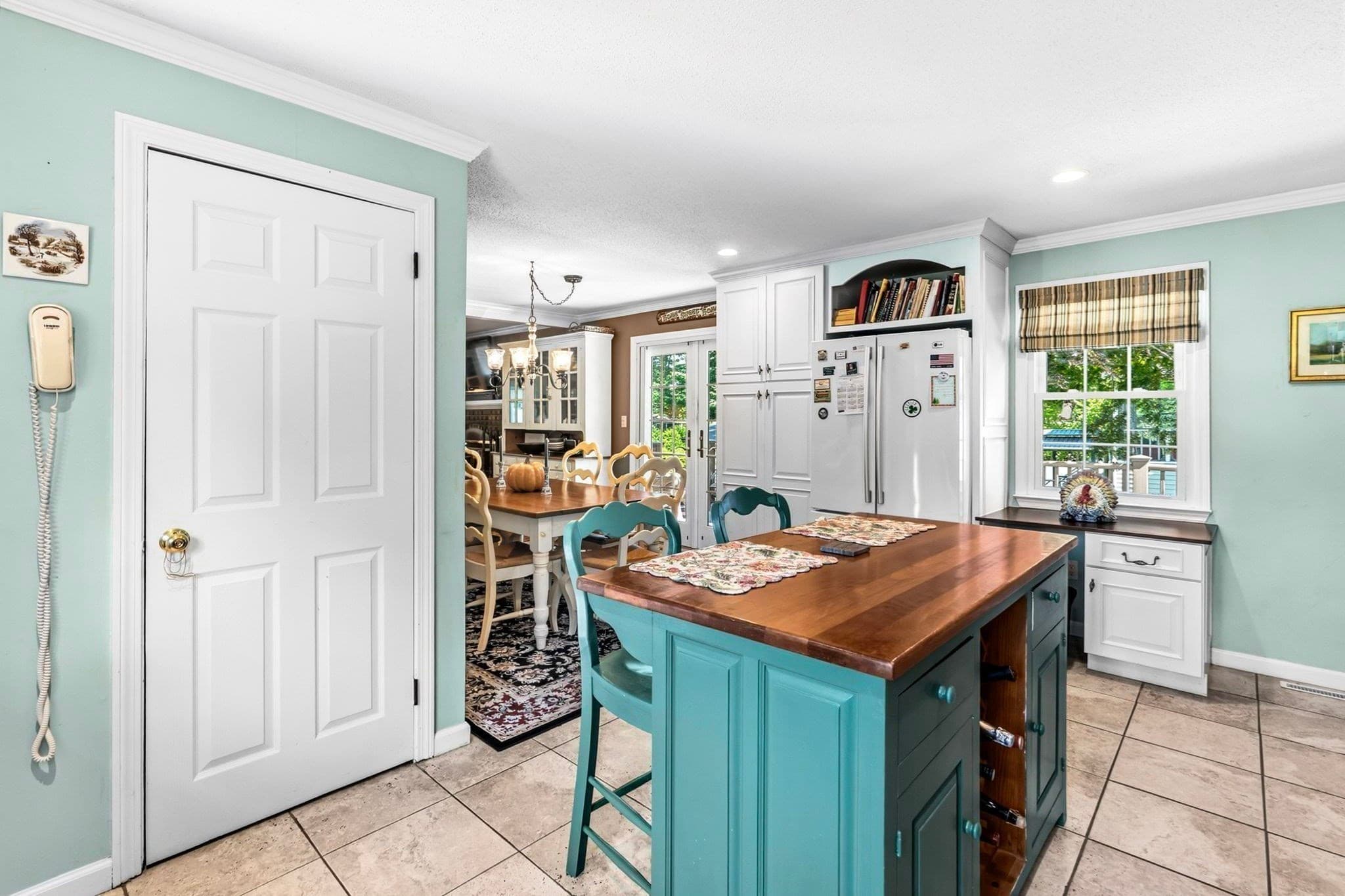 Single Family Residence at 207 Loudville Road, Easthampton MA 01027, Easthampton, photo 13 of 42