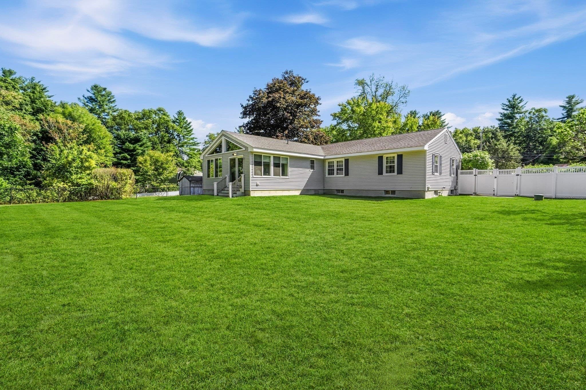 Single Family Residence at 207 Loudville Road, Easthampton MA 01027, Easthampton, photo 7 of 42