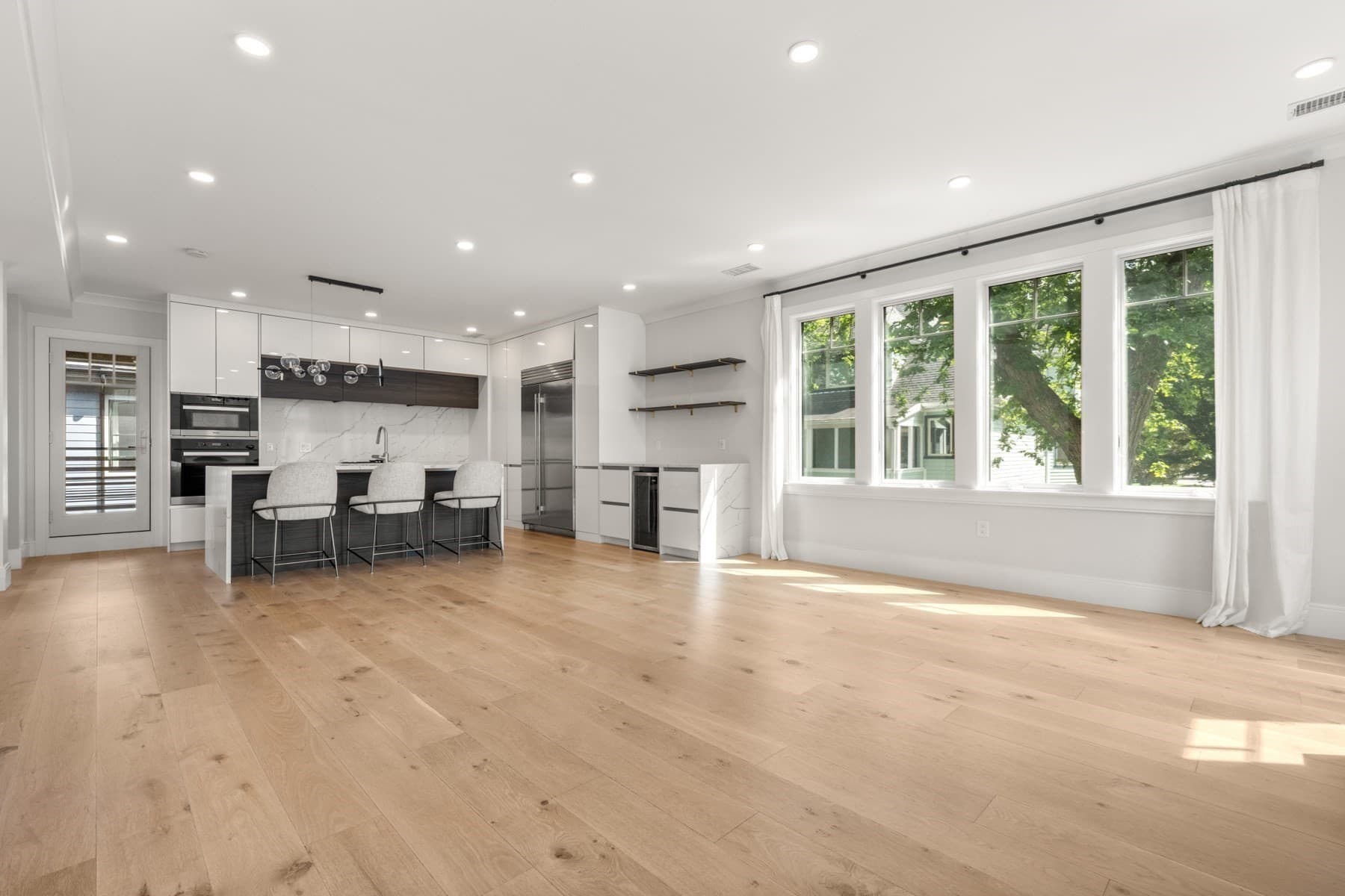 Condominium at 78-80 Verndale # 80, Brookline MA 02446, Brookline, photo 17 of 21
