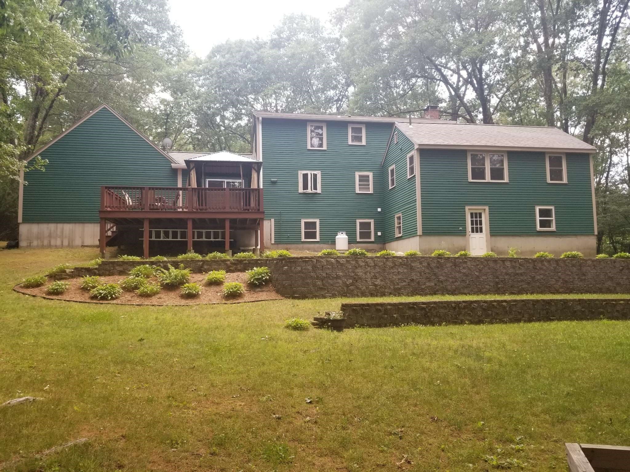 Single Family Residence at 357 Page St, Lunenburg MA 01462, Lunenburg, photo 11 of 12