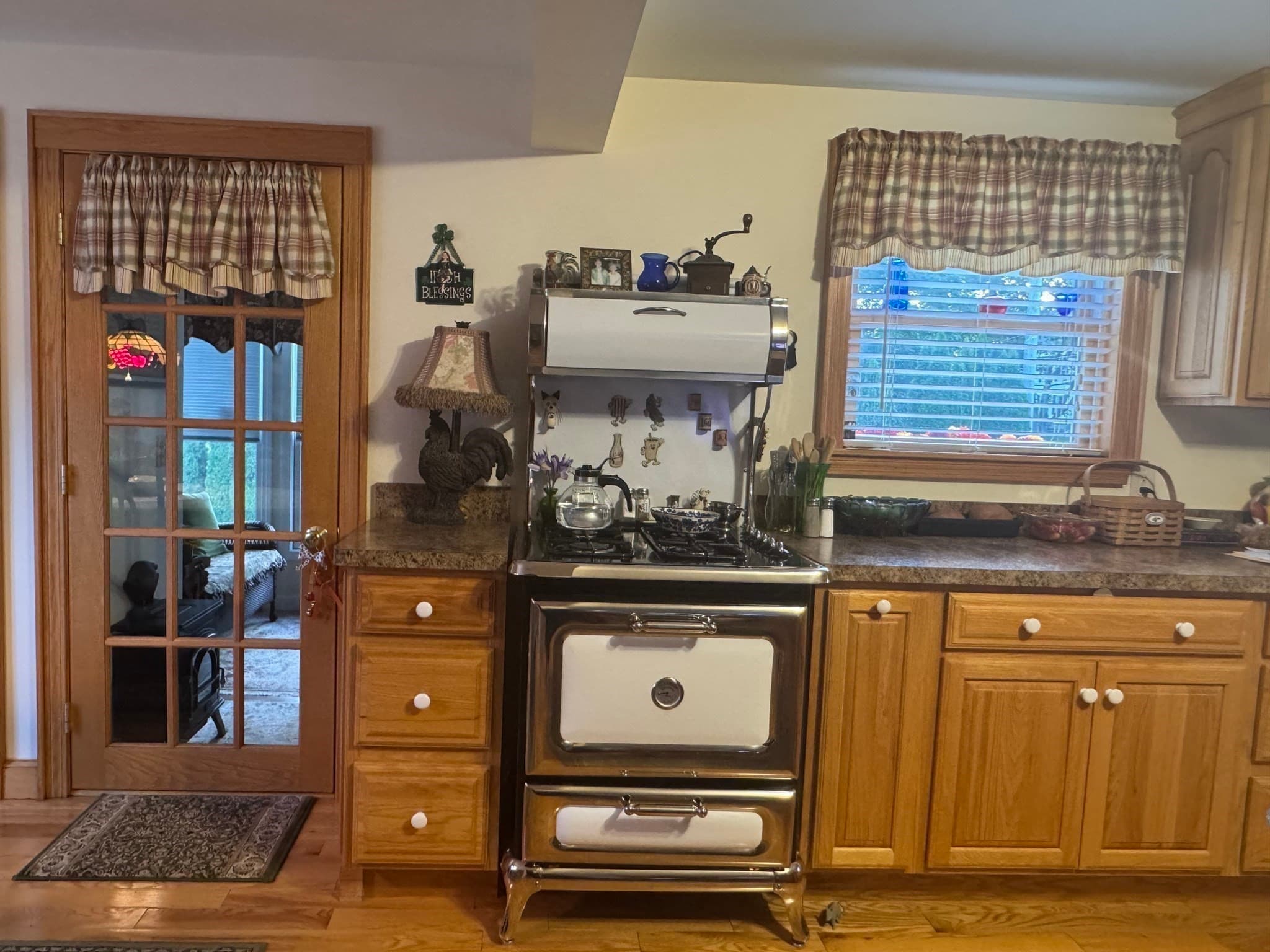 Single Family Residence at 170 Main St, Groveland MA 01834, Groveland, photo 10 of 37
