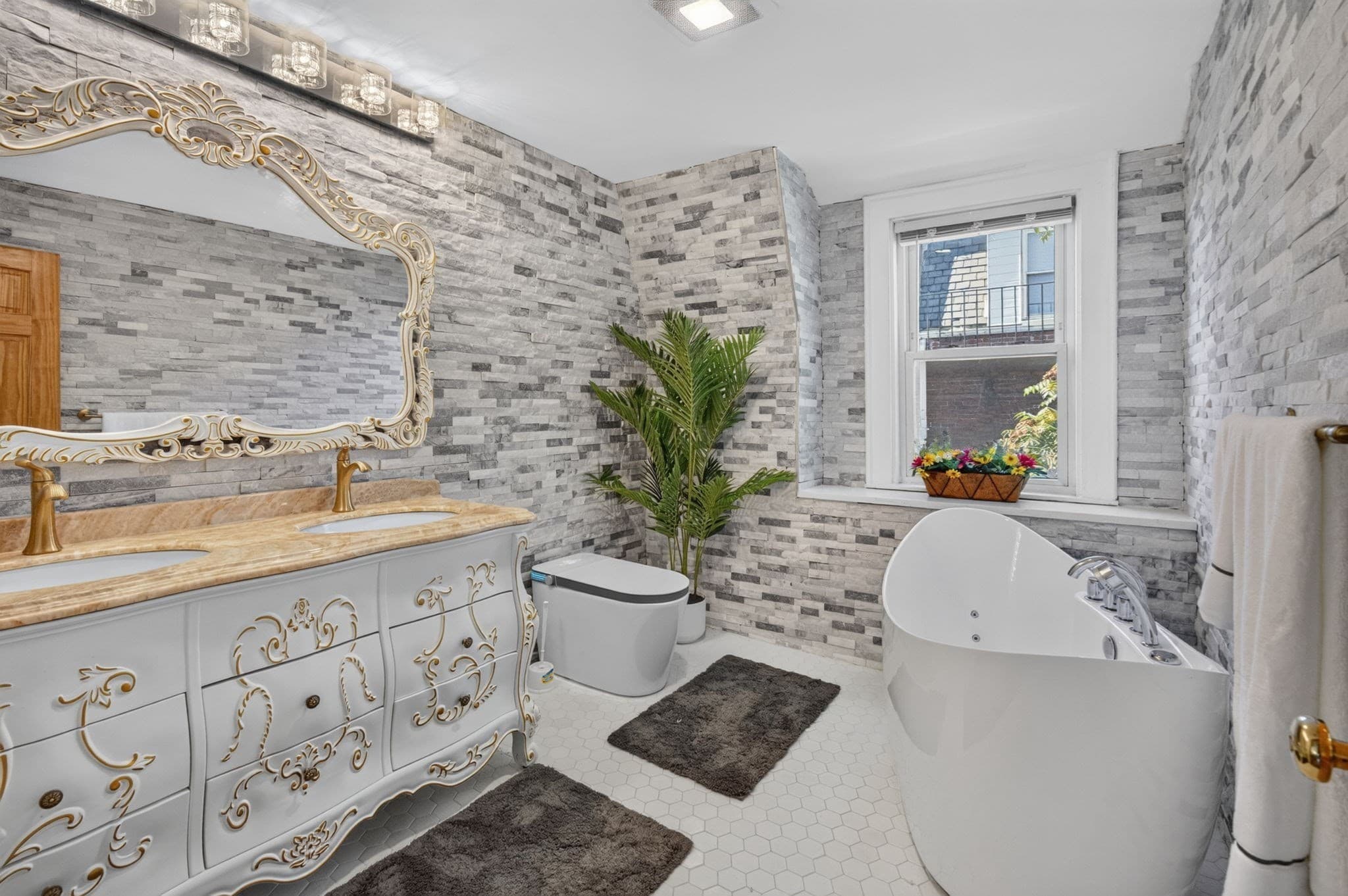 Single Family Residence at 21 Parker St, Boston MA 02129, Boston, photo 22 of 41