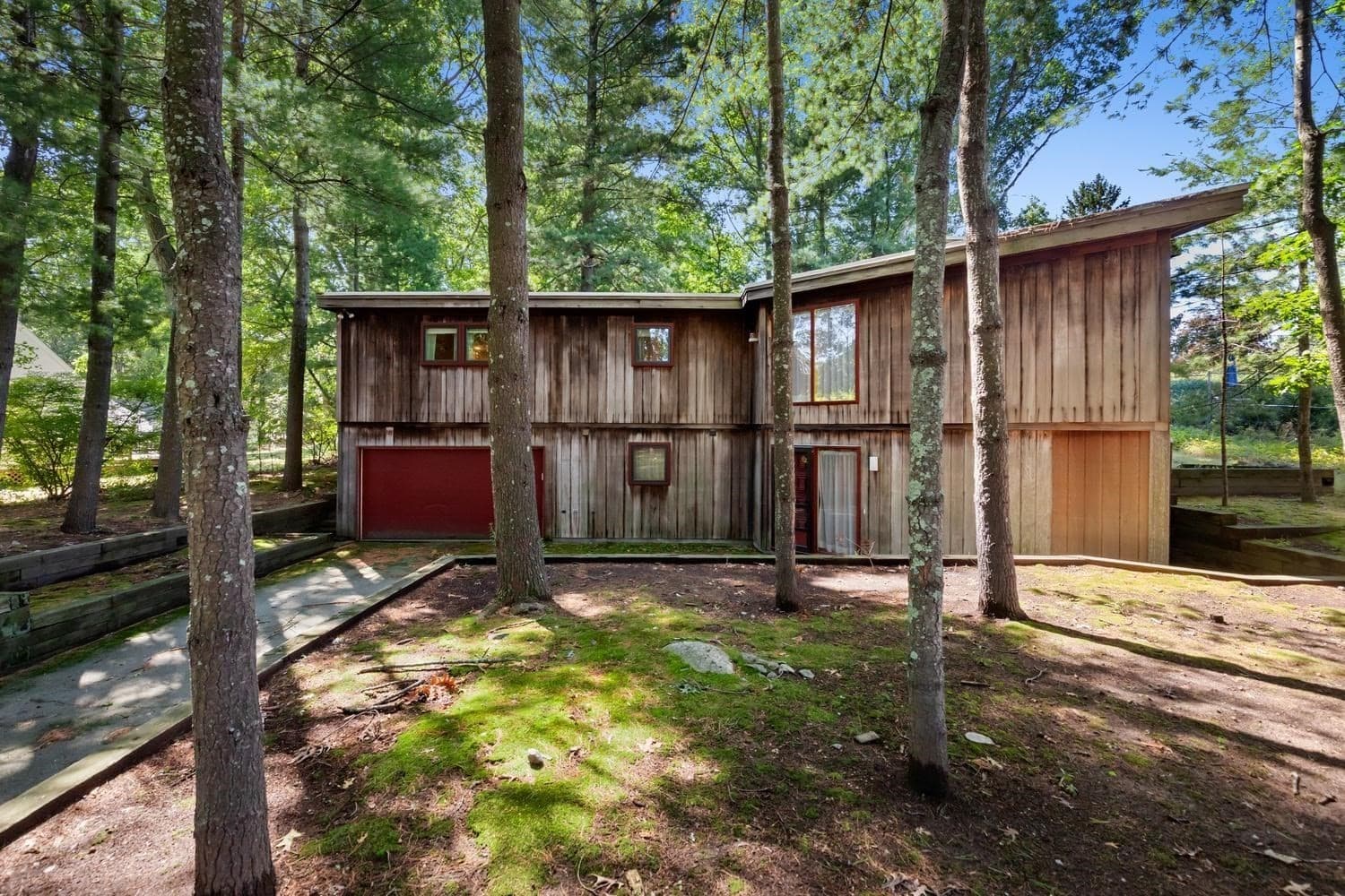 1748 Trapelo Rd, Waltham MA 02451