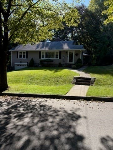 Single Family Residence at 39 Chevy Chase Rd, Worcester MA 01606, Worcester, photo 2 of 34