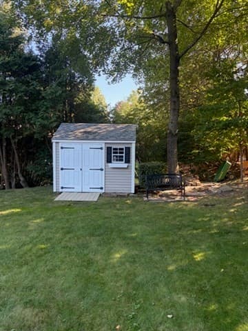 Single Family Residence at 39 Chevy Chase Rd, Worcester MA 01606, Worcester, photo 6 of 34