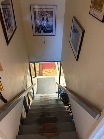 Single Family Residence at 39 Chevy Chase Rd, Worcester MA 01606, Worcester, photo 26 of 34