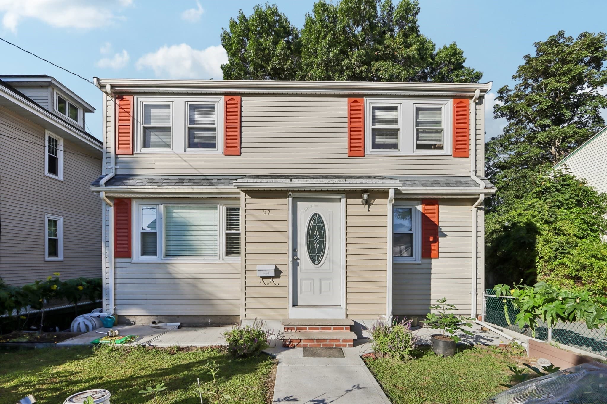 57 Safford St, Quincy MA 02170