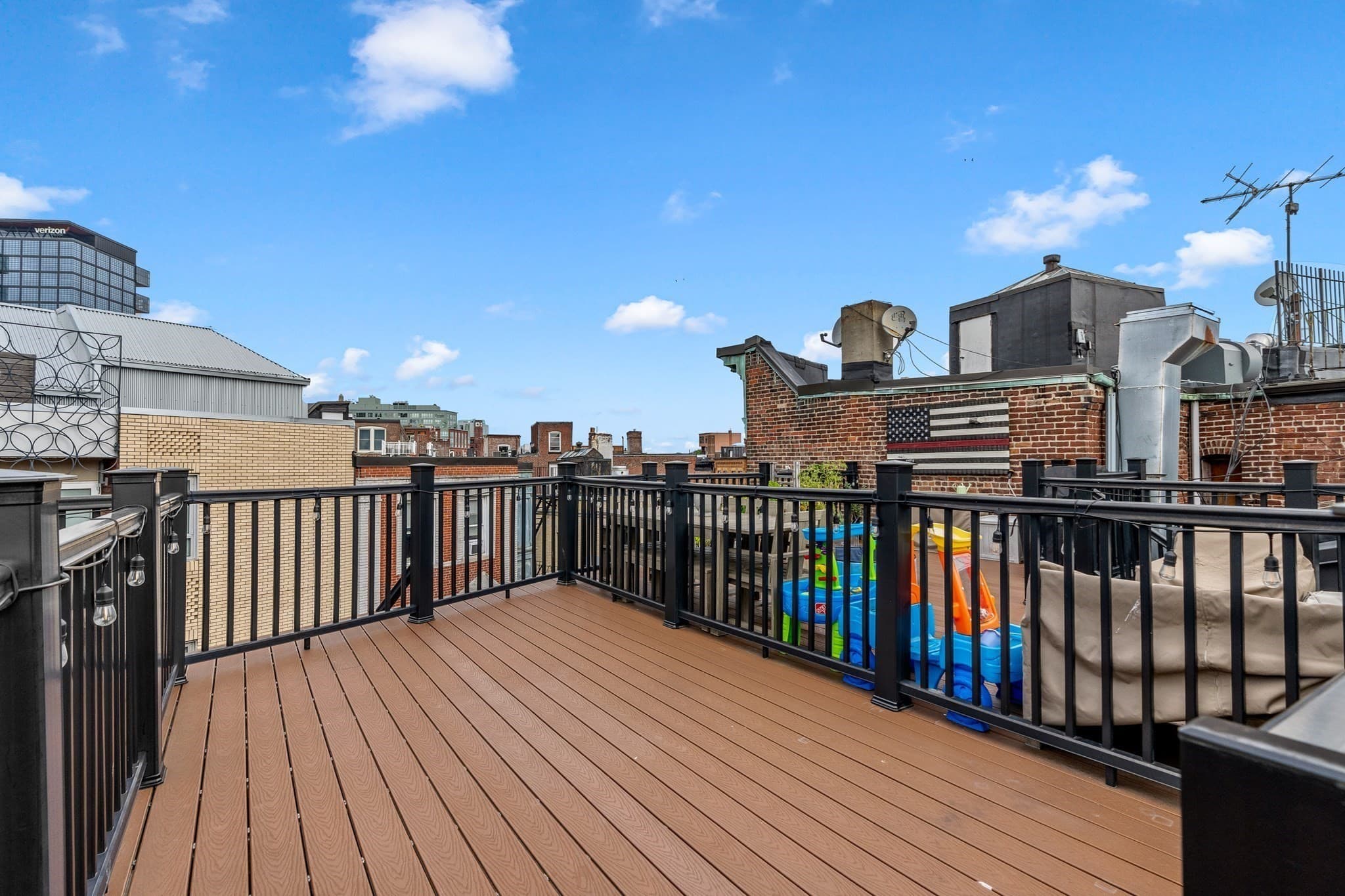 Condominium at 135-137 Salem St # 7, Boston MA 02113, Boston, photo 14 of 16