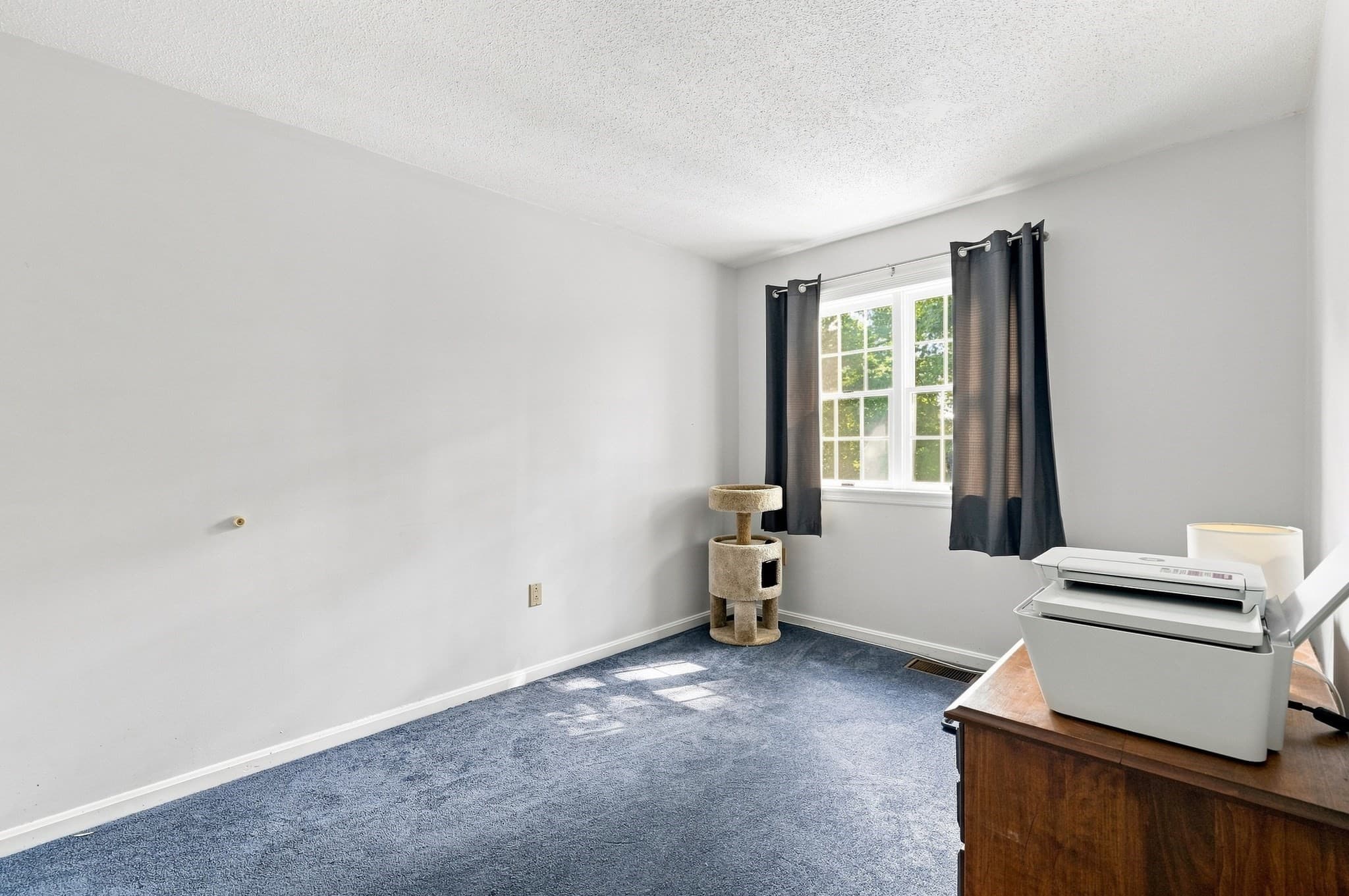 Condominium at 125 Highland St # 304, Taunton MA 02780, Taunton, photo 17 of 27