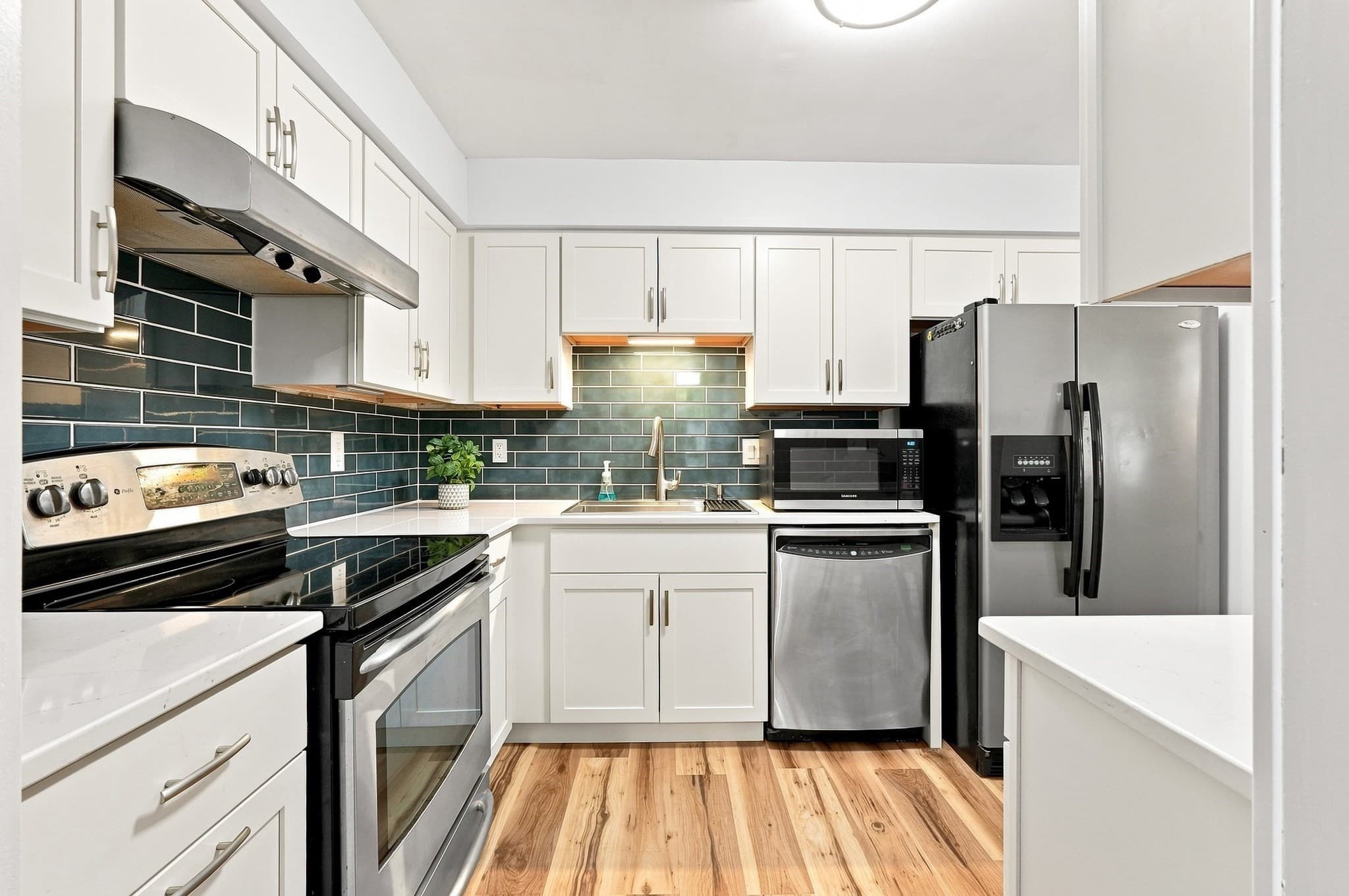 Condominium at 125 Highland St # 304, Taunton MA 02780, Taunton, photo 4 of 27