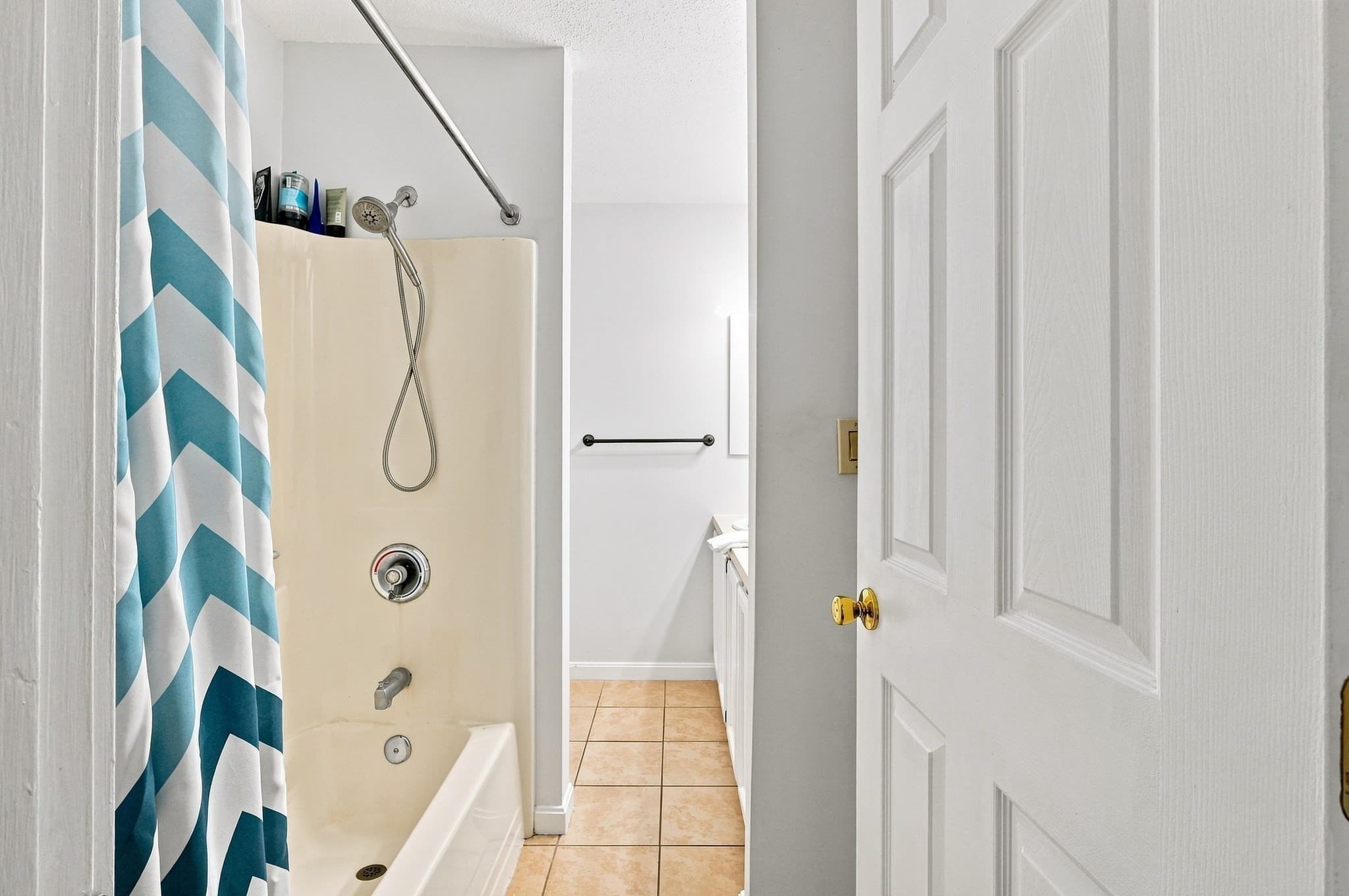 Condominium at 125 Highland St # 304, Taunton MA 02780, Taunton, photo 21 of 27