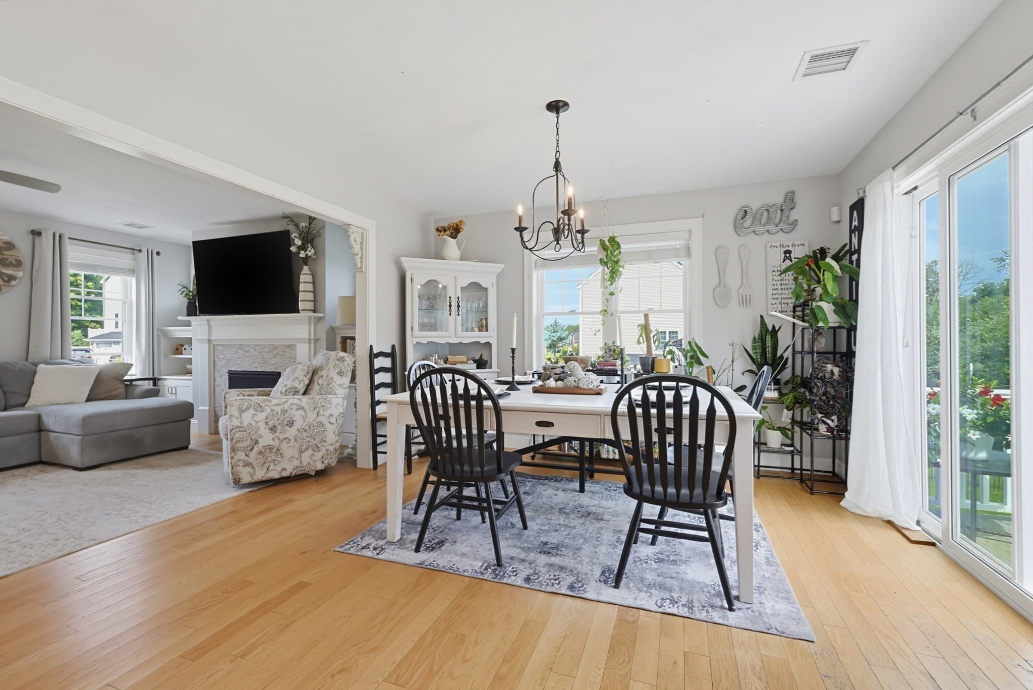 Single Family Residence at 21 Windward Way, Swansea MA 02777, Swansea, photo 6 of 40