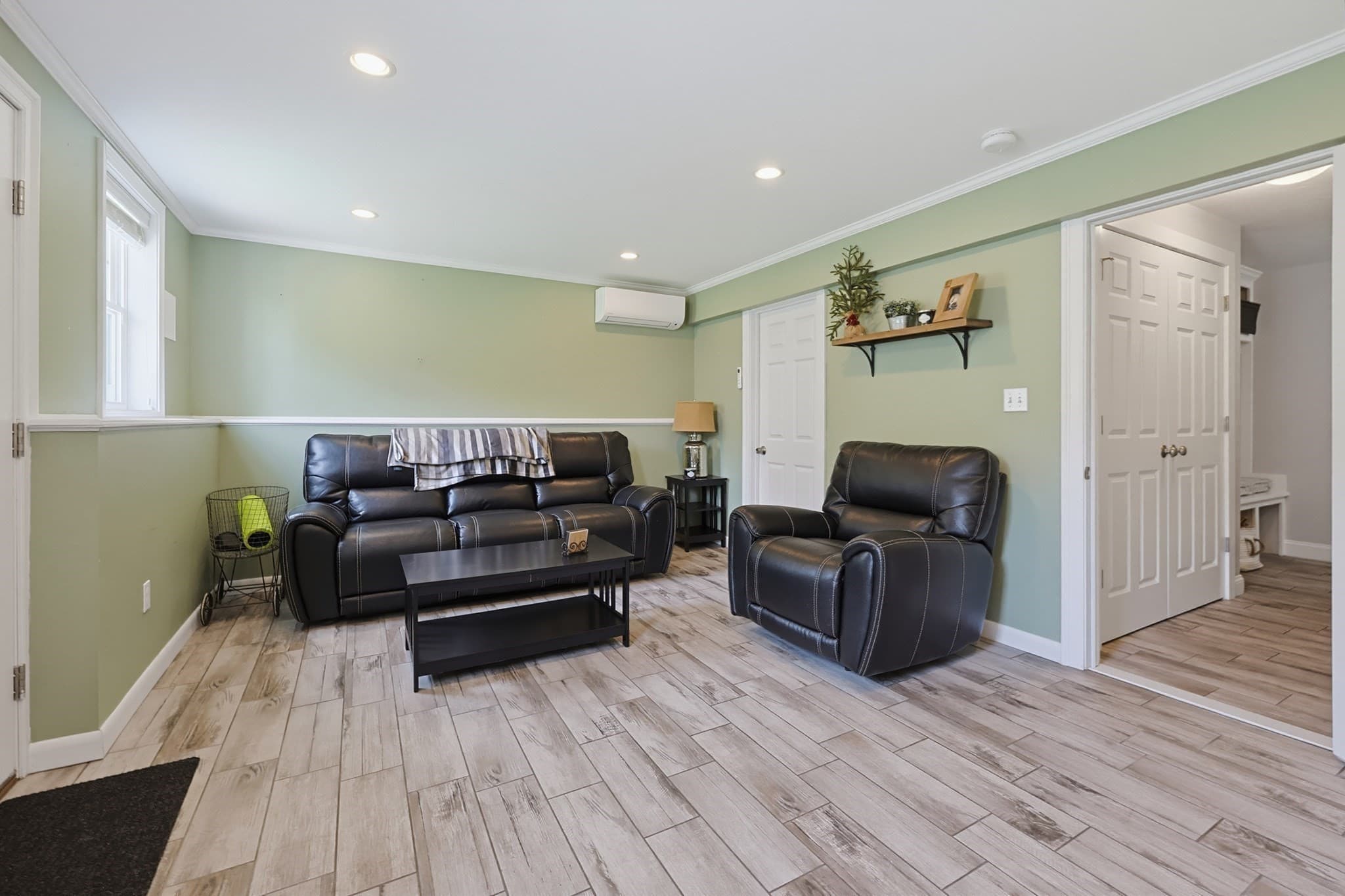 Single Family Residence at 21 Windward Way, Swansea MA 02777, Swansea, photo 25 of 40