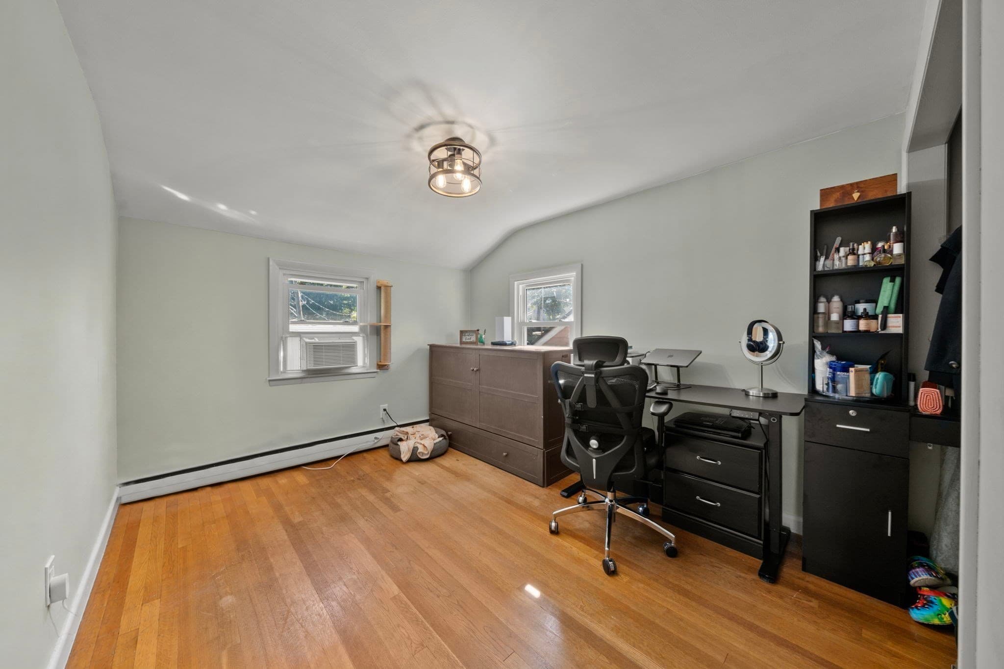 Single Family Residence at 18 Thompson Ln, Lynn MA 01904, Lynn, photo 25 of 42