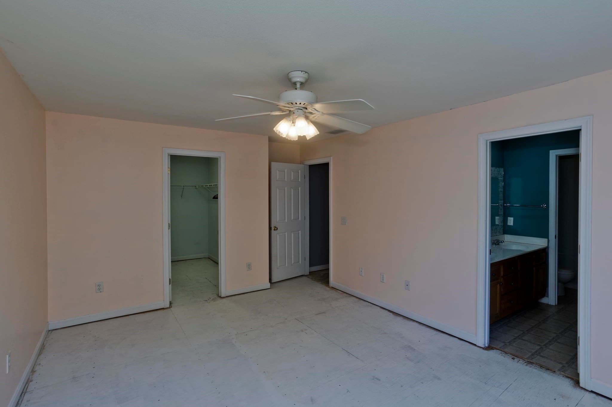 Single Family Residence at 3 Rita Mary Way, Westfield MA 01085, Westfield, photo 18 of 39