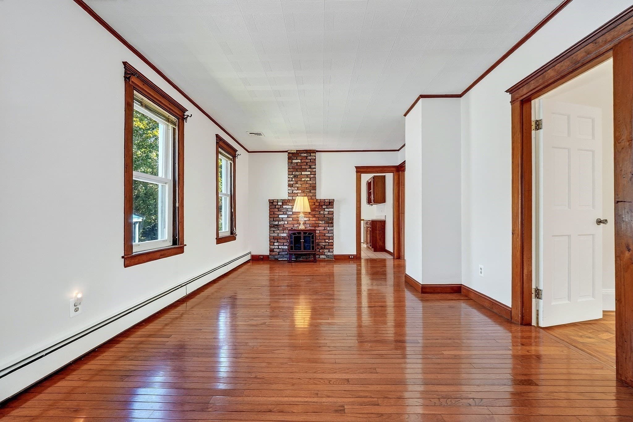 Single Family Residence at 83 Beacon Street, Melrose MA 02176, Melrose, photo 9 of 42