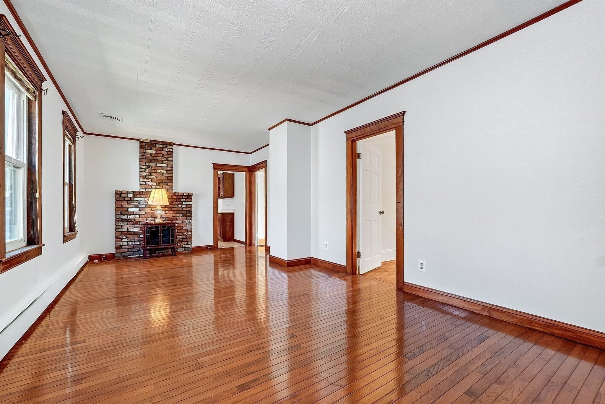Single Family Residence at 83 Beacon Street, Melrose MA 02176, Melrose, photo 10 of 42