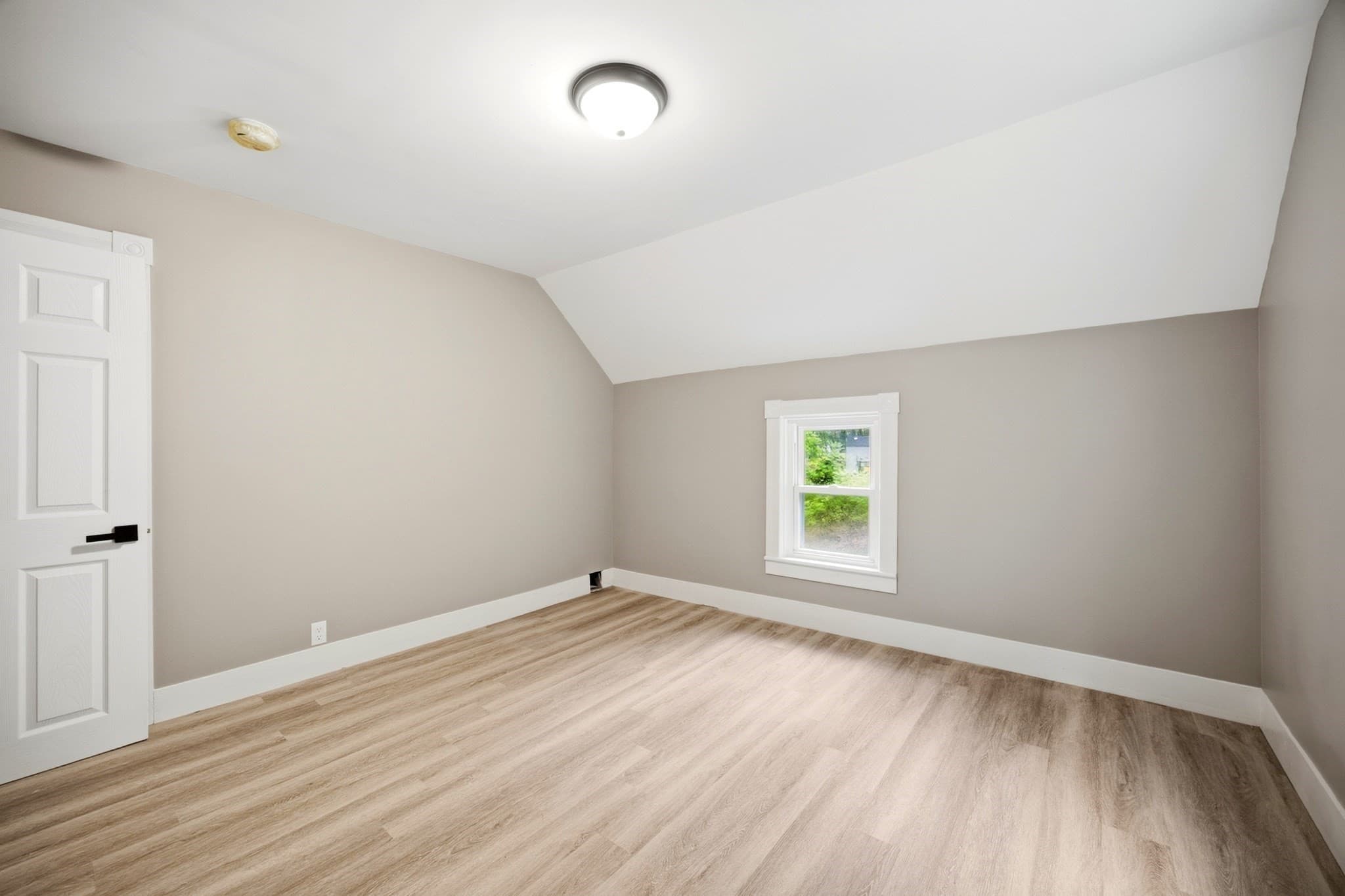 Single Family Residence at 583 Main St, Warren MA 01083, Warren, photo 25 of 39