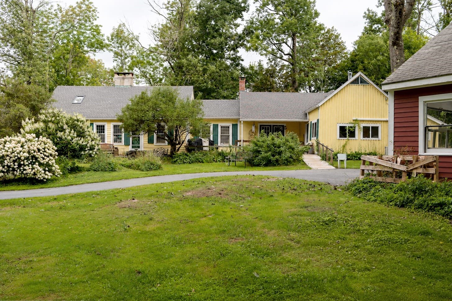 172 Skyline Trl, Middlefield MA 01243