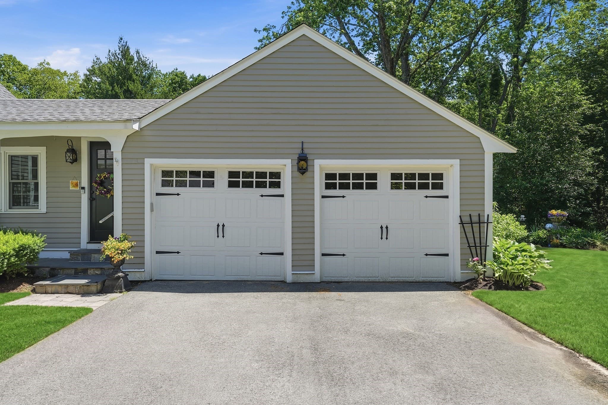Single Family Residence at 135 Newland, Norton MA 02766, Norton, photo 6 of 42