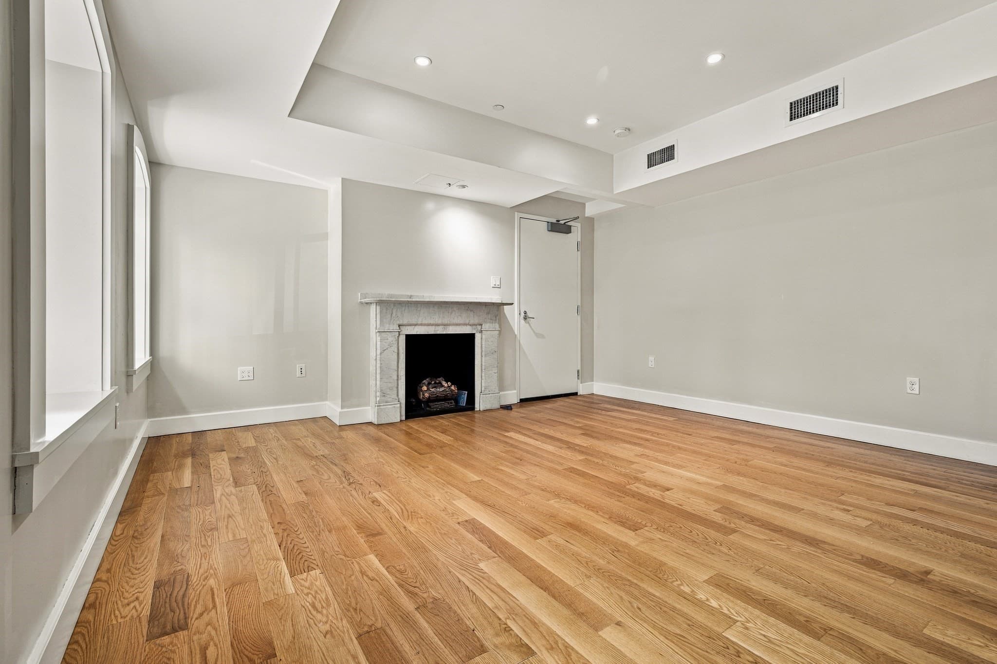 Condominium at 19 Father Francis Gilday St # 102, Boston MA 02118, Boston, photo 8 of 27