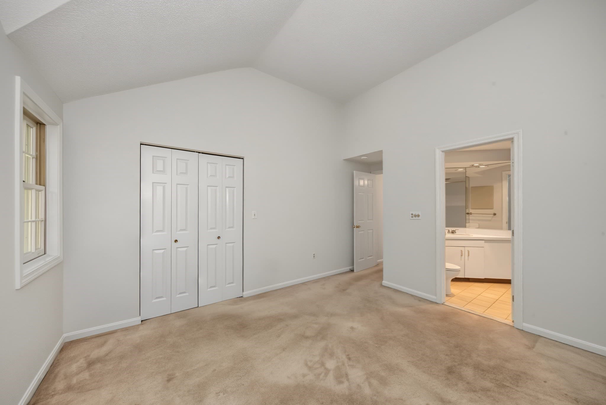 Condominium at 9 Canvasback Way # 9, Walpole MA 02081, Walpole, photo 32 of 42