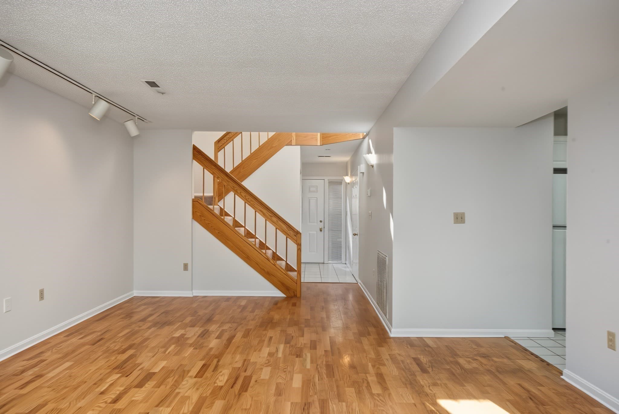 Condominium at 9 Canvasback Way # 9, Walpole MA 02081, Walpole, photo 19 of 42