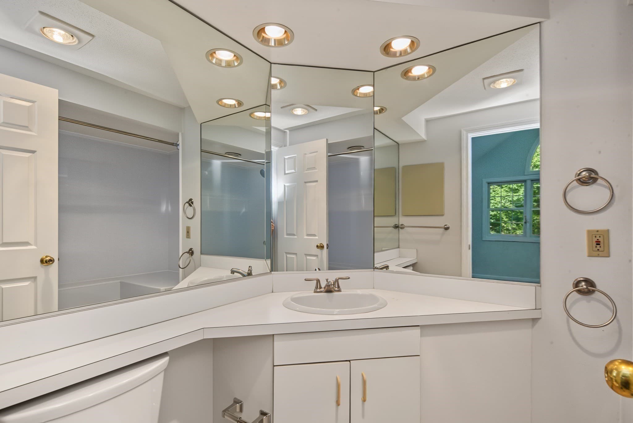 Condominium at 9 Canvasback Way # 9, Walpole MA 02081, Walpole, photo 29 of 42