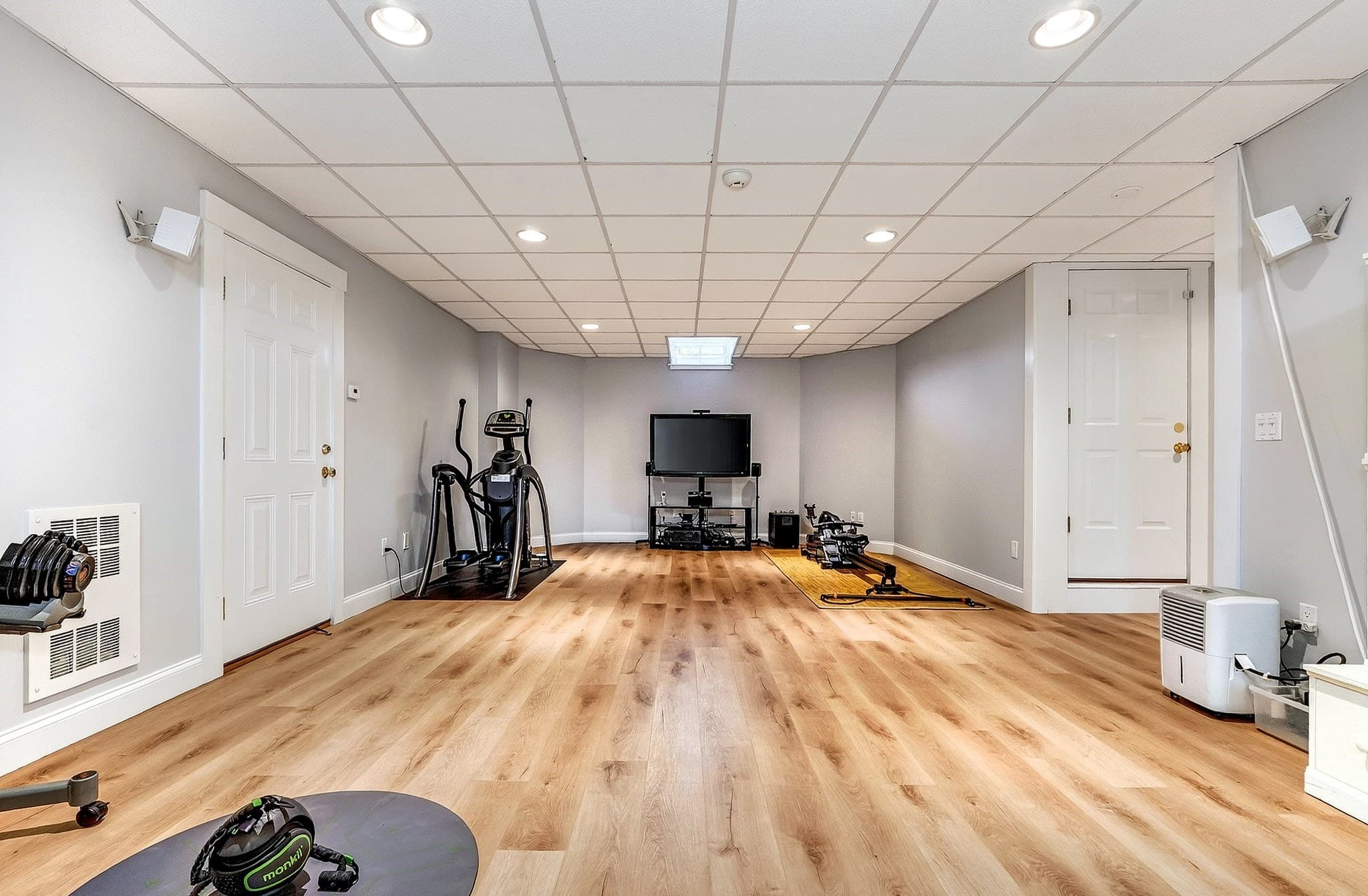 Single Family Residence at 236 Old Ayer Rd, Groton MA 01450, Groton, photo 32 of 42