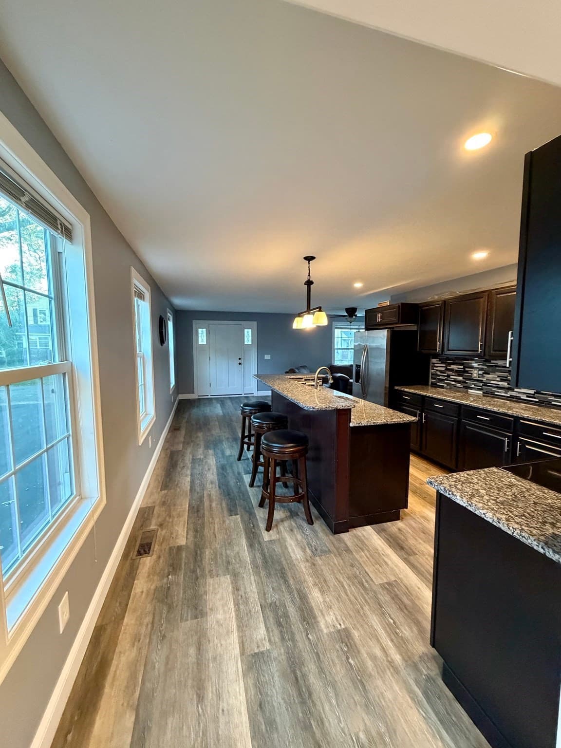 Single Family Residence at 7 Gold St, Westfield MA 01085, Westfield, photo 7 of 25