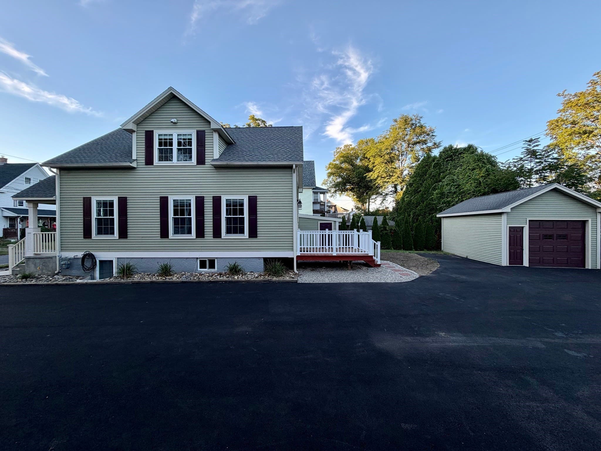 Single Family Residence at 7 Gold St, Westfield MA 01085, Westfield, photo 3 of 25