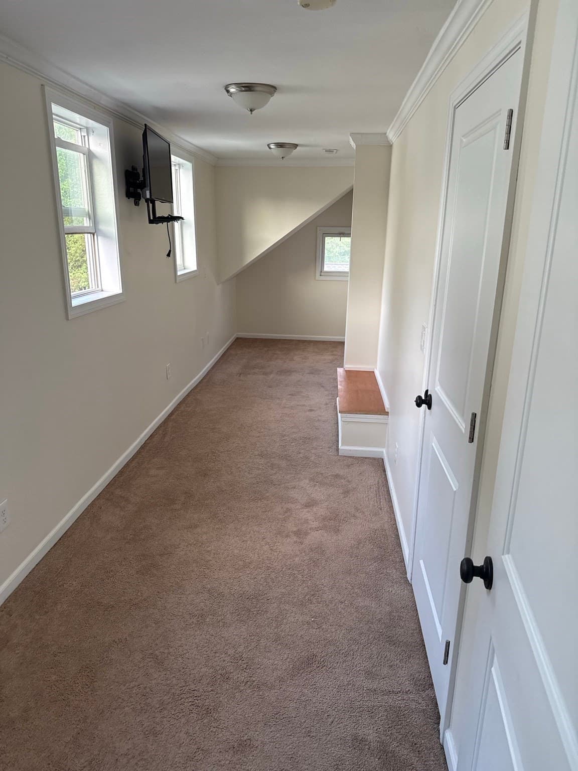 Single Family Residence at 7 Gold St, Westfield MA 01085, Westfield, photo 15 of 25