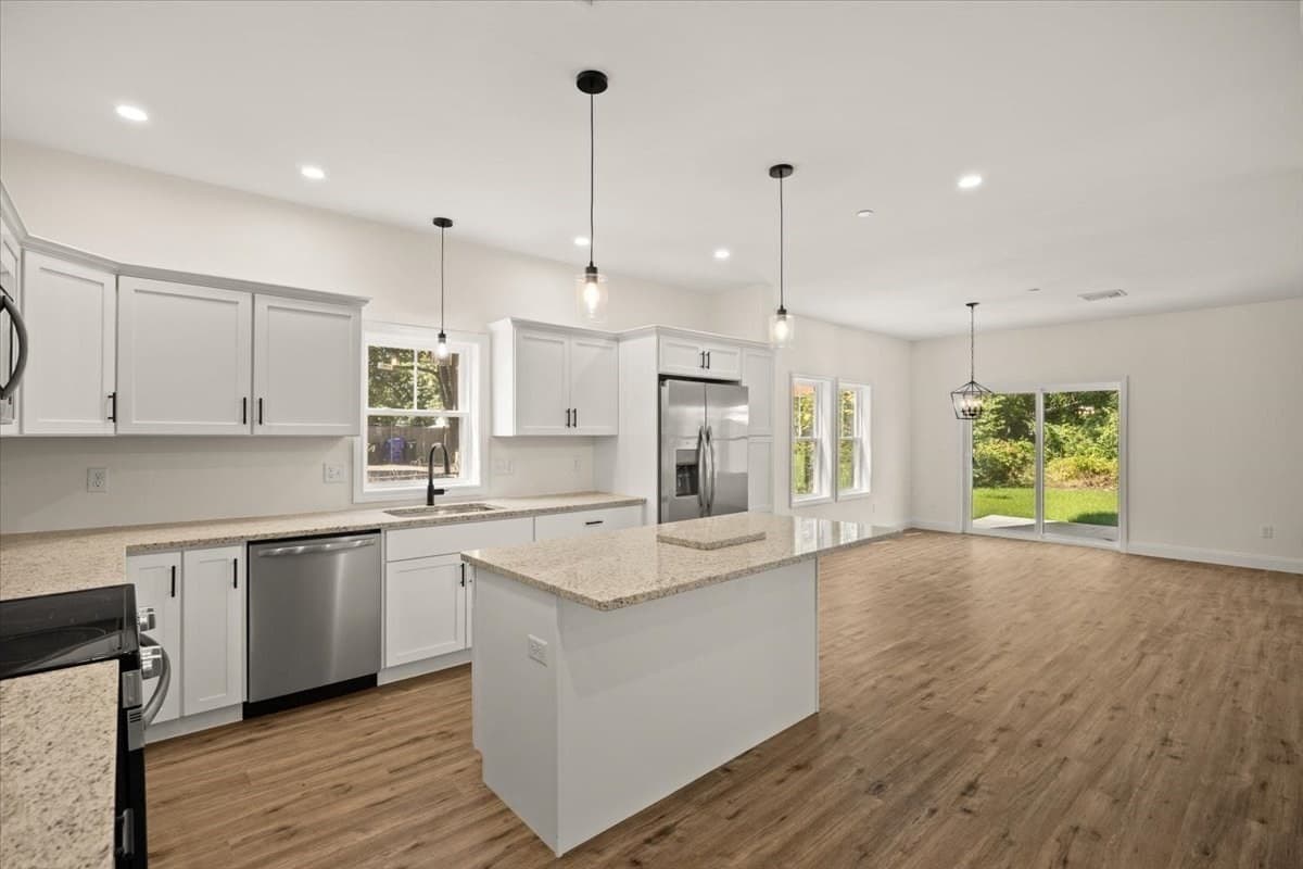 Condominium at 65 Wales Street # B, Taunton MA 02780, Taunton, photo 6 of 34