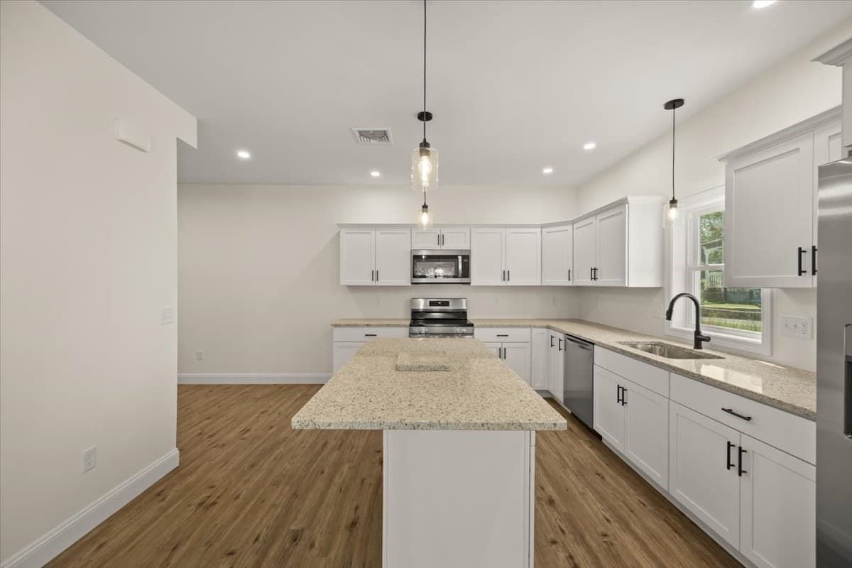 Condominium at 65 Wales Street # B, Taunton MA 02780, Taunton, photo 5 of 34