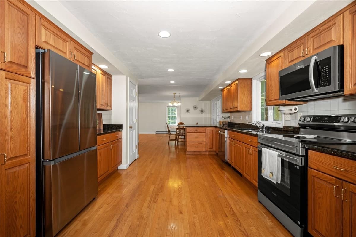 Single Family Residence at 111 Sw Main St, Douglas MA 01516, Douglas, photo 3 of 42