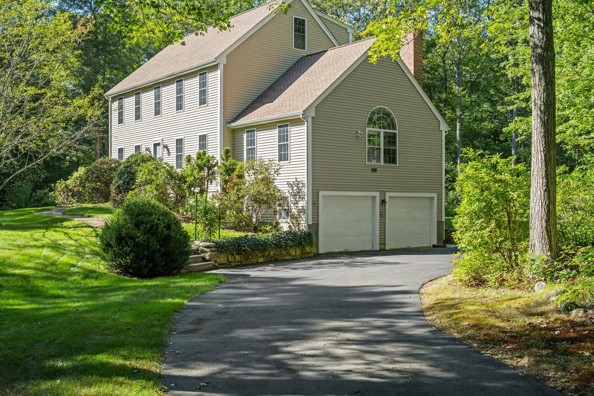 111 Sw Main St, Douglas MA 01516