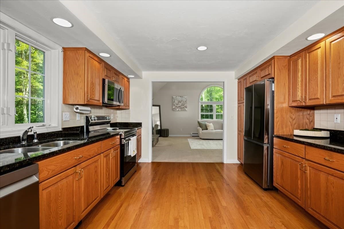 Single Family Residence at 111 Sw Main St, Douglas MA 01516, Douglas, photo 5 of 42