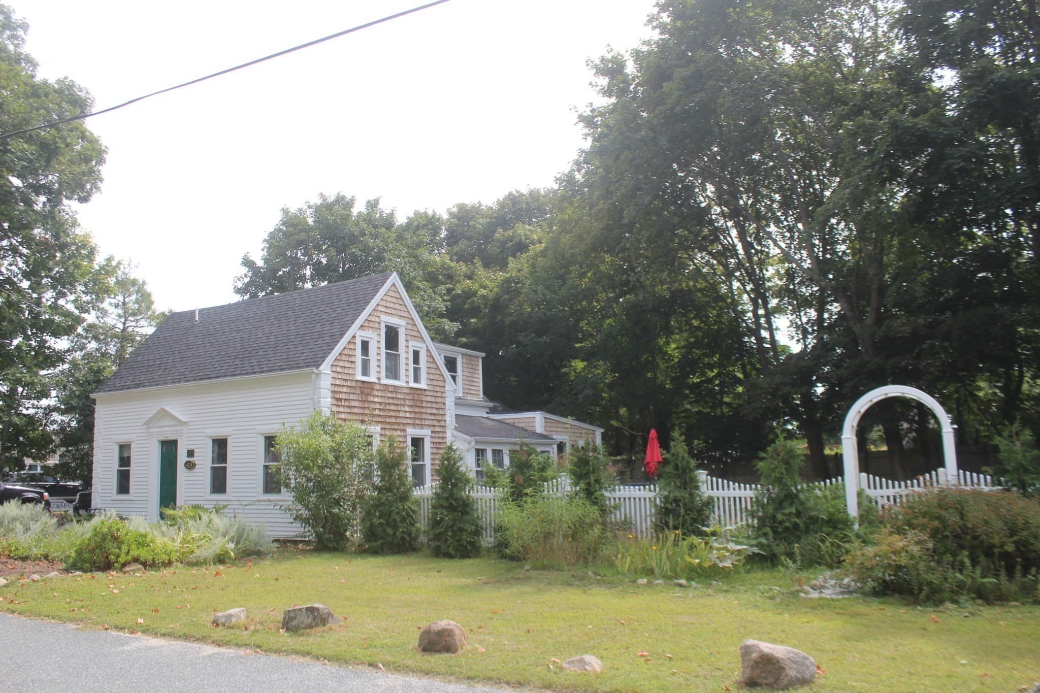 Single Family Residence at 415 Pine St, Yarmouth MA 02664, Yarmouth, photo 2 of 42