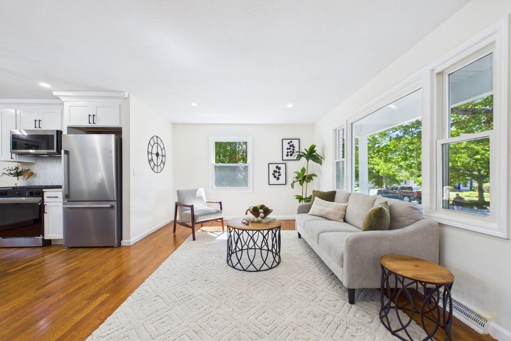 Single Family Residence at 109 Easton Street, New Bedford MA 02746, New Bedford, photo 6 of 34